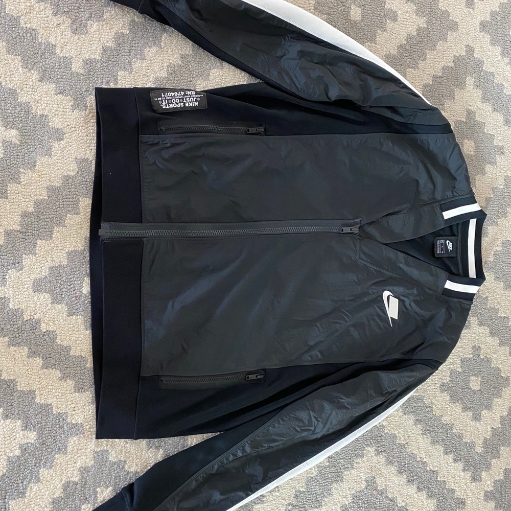 XL Nike Windbreaker